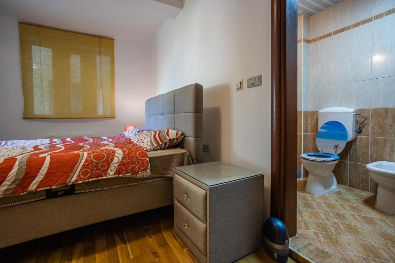 Ana Apartment Kotor Bagian luar foto