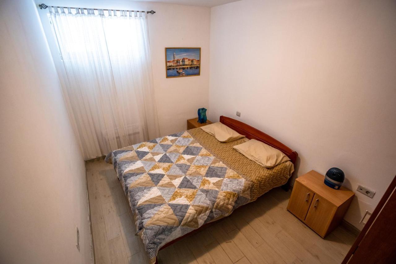 Ana Apartment Kotor Bagian luar foto